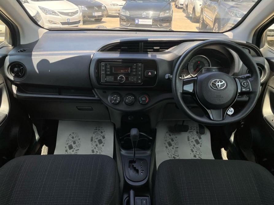 Toyota Vitz III (XP130) Рестайлинг Краснодар  - изображение 18
