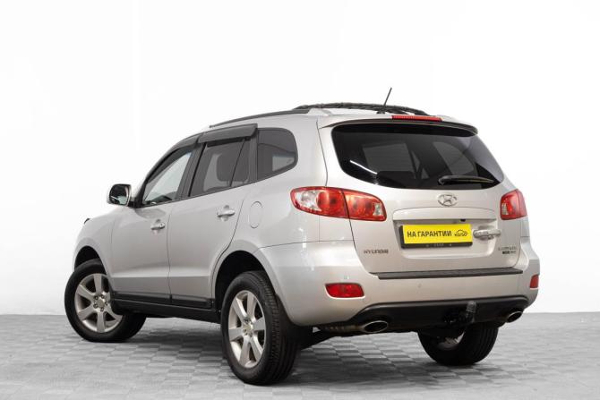 Hyundai Santa Fe II с пробегом 2008 года, цена 1 549 000 рублей, 218000 км, внедорожник, Автокод Объявления