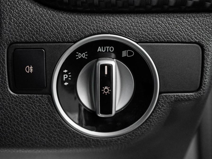 Mercedes-Benz A-Класс III (W176) Иркутск  - изображение 19