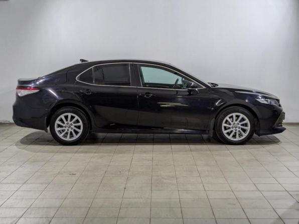 Toyota Camry VIII (XV70) с пробегом 2021 года, цена 2 700 000 рублей, 73230 км, седан, Автокод Объявления