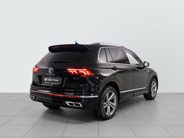 Volkswagen Tiguan II Рестайлинг с пробегом 2021 года, цена 4 391 000 рублей, 47000 км, внедорожник, Автокод Объявления