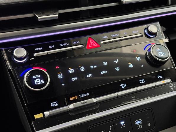 Hyundai Santa Fe V (MX5) с пробегом 2024 года, цена 5 370 000 рублей, 55 км, внедорожник, Автокод Объявления