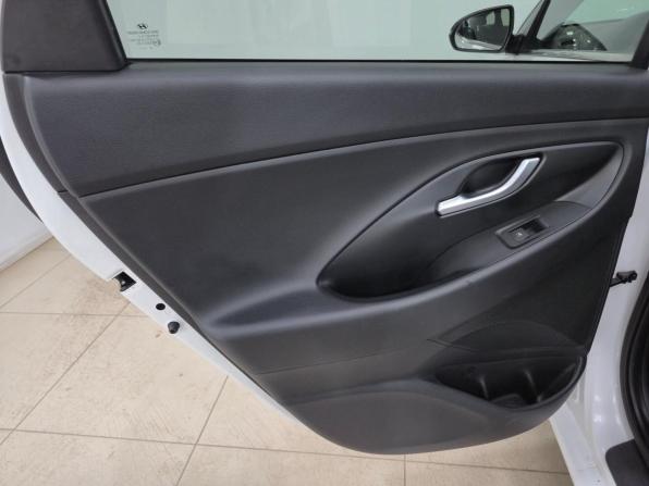 Hyundai i30 III Рестайлинг 2 с пробегом 2022 года, цена 1 790 000 рублей, 83248 км, универсал, Автокод Объявления