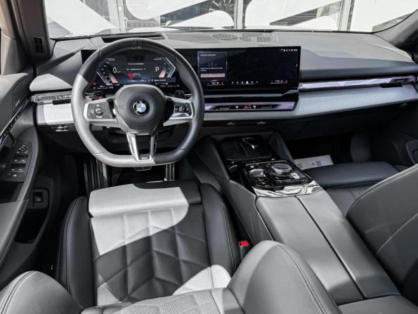 BMW 5 серии VIII (G60/G61/G68) с пробегом 2024 года, цена 6 650 000 рублей, 36370 км, седан, Автокод Объявления
