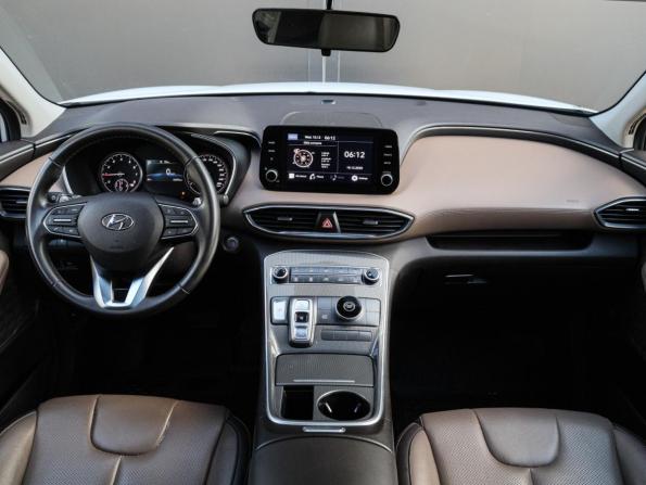 Hyundai Santa Fe IV Рестайлинг с пробегом 2022 года, цена 3 699 000 рублей, 32000 км, внедорожник, Автокод Объявления