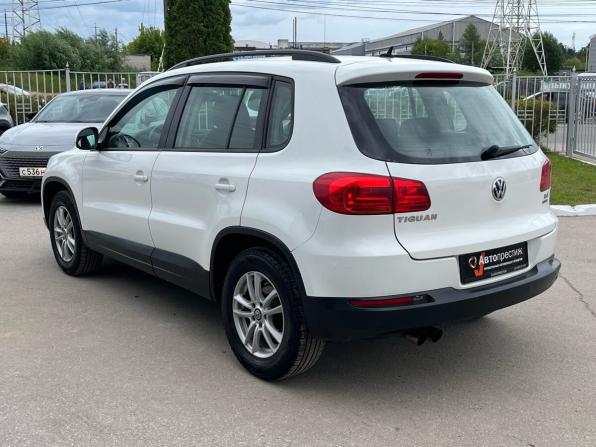Volkswagen Tiguan I Рестайлинг с пробегом 2013 года, цена 1 060 000 рублей, 180000 км, внедорожник, Автокод Объявления