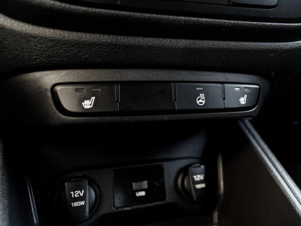 Hyundai Solaris II Рестайлинг с пробегом 2020 года, цена 1 370 000 рублей, 137969 км, седан, Автокод Объявления