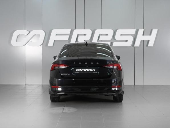 Skoda Octavia IV (A8) с пробегом 2021 года, цена 1 798 030 рублей, 161378 км, лифтбек, Автокод Объявления