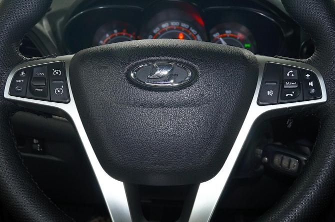 Lada (ВАЗ) Vesta I с пробегом 2018 года, цена 849 000 рублей, 145000 км, универсал, Автокод Объявления