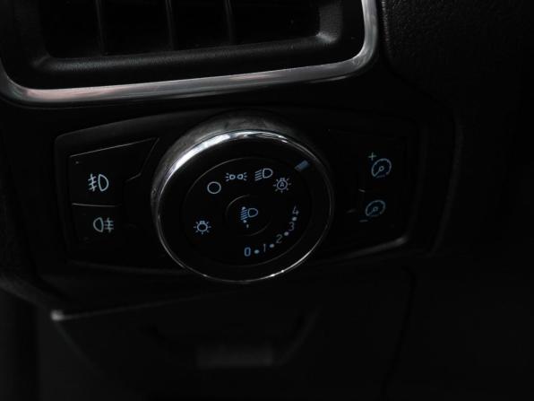 Ford Focus III с пробегом 2012 года, цена 899 000 рублей, 181350 км, седан, Автокод Объявления