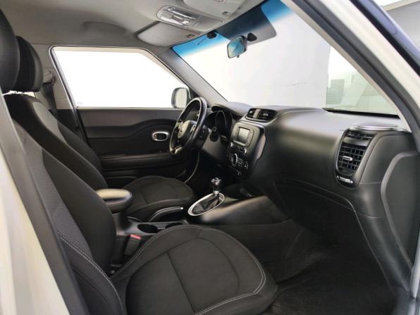 Kia Soul II Рестайлинг с пробегом 2018 года, цена 1 649 000 рублей, 88000 км, хэтчбек, Автокод Объявления