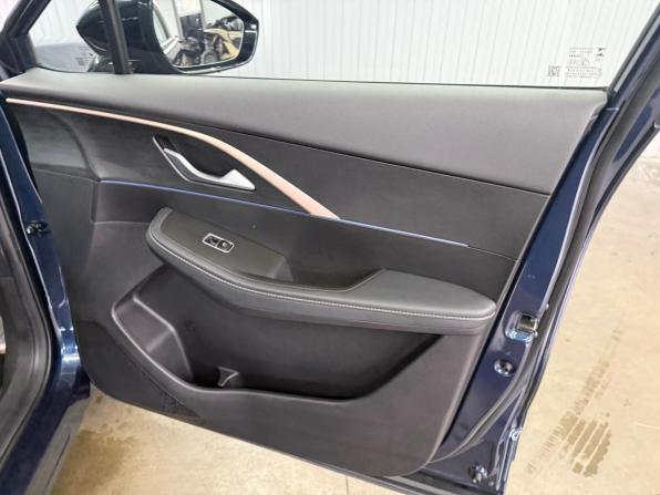 Omoda C5 I с пробегом 2024 года, цена 1 757 000 рублей, 24029 км, внедорожник, Автокод Объявления