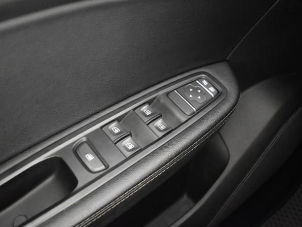 Renault Arkana I с пробегом 2021 года, цена 1 515 200 рублей, 92464 км, внедорожник, Автокод Объявления