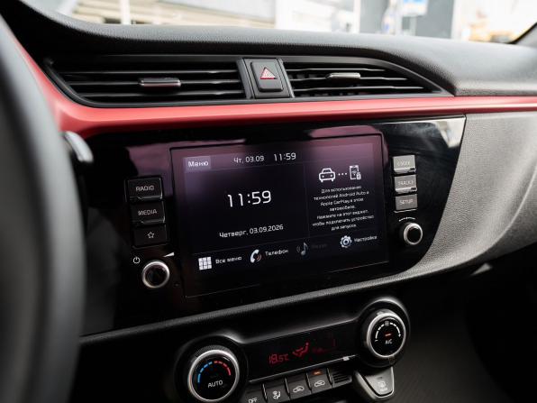 Kia Rio IV Рестайлинг с пробегом 2021 года, цена 1 400 000 рублей, 129502 км, седан, Автокод Объявления