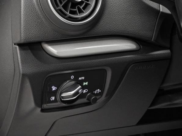 Audi A3 III (8V) с пробегом 2016 года, цена 1 549 000 рублей, 120000 км, хэтчбек, Автокод Объявления