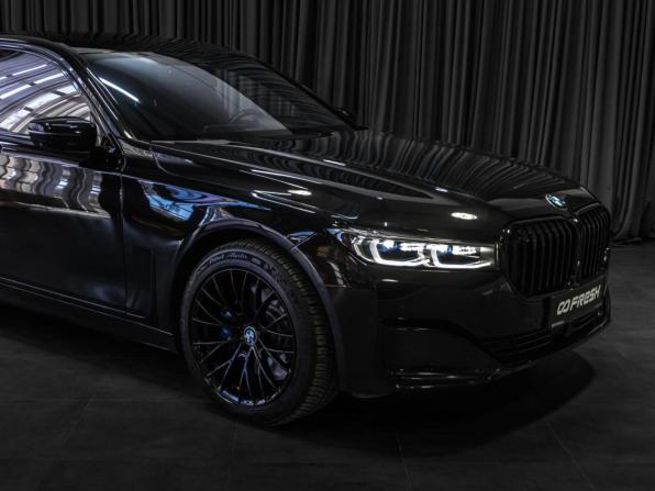 BMW 7 серии VI (G11/G12) Рестайлинг с пробегом 2019 года, цена 6 499 000 рублей, 95174 км, седан, Автокод Объявления