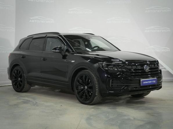 Volkswagen Touareg III с пробегом 2022 года, цена 8 840 000 рублей, 28700 км, внедорожник, Автокод Объявления