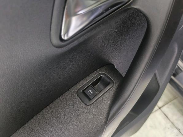 Volkswagen Polo V с пробегом 2012 года, цена 770 000 рублей, 243347 км, седан, Автокод Объявления