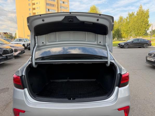 Kia Rio IV с пробегом 2018 года, цена 1 169 999 рублей, 140000 км, седан, Автокод Объявления
