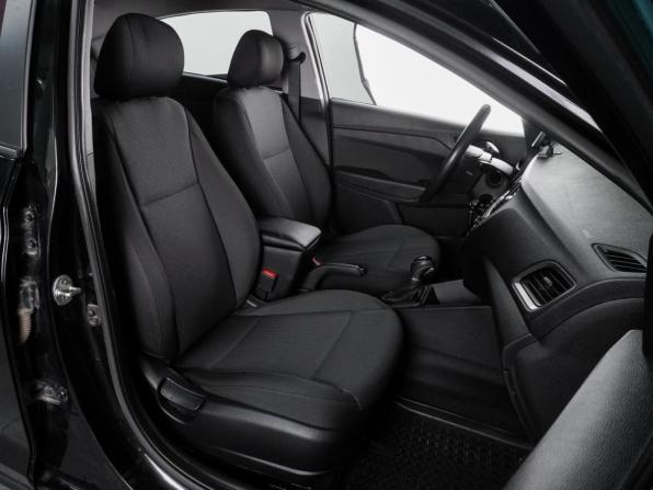 Hyundai Solaris II с пробегом 2018 года, цена 1 249 000 рублей, 131291 км, седан, Автокод Объявления