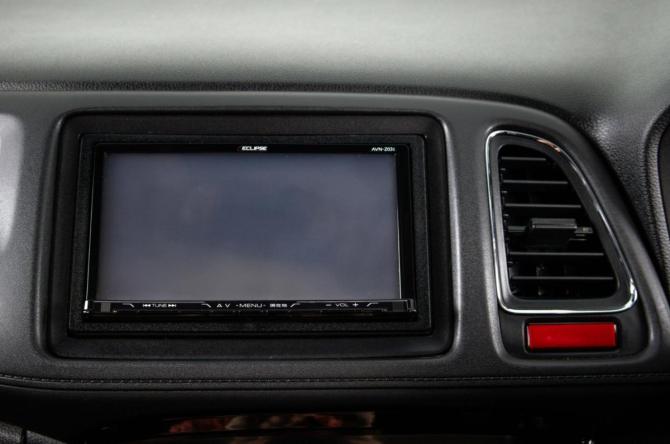 Honda Vezel I с пробегом 2014 года, цена 1 549 000 рублей, 80000 км, внедорожник, Автокод Объявления