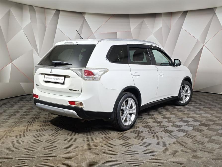 Mitsubishi Outlander III Рестайлинг Москва  - изображение 2