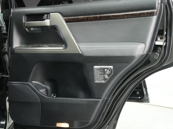 Toyota Land Cruiser 200 Series с пробегом 2008 года, цена 3 000 000 рублей, 336321 км, внедорожник, Автокод Объявления