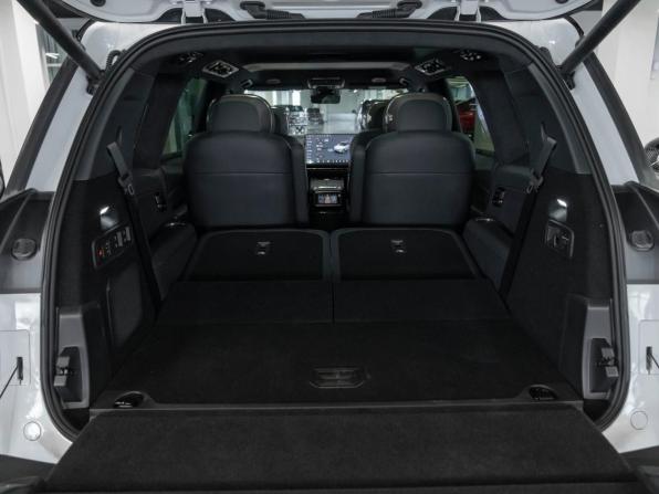 Lynk &amp; Co 900 с пробегом 2026 года, цена 8 500 000 рублей, 25 км, внедорожник, Автокод Объявления