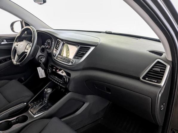 Hyundai Tucson III с пробегом 2016 года, цена 1 845 000 рублей, 113775 км, внедорожник, Автокод Объявления