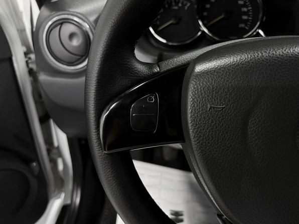 Renault Duster I Рестайлинг с пробегом 2015 года, цена 1 075 000 рублей, 176353 км, внедорожник, Автокод Объявления