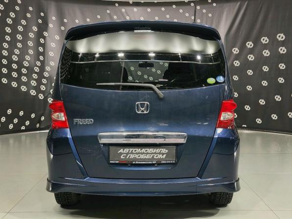Honda Freed I с пробегом 2011 года, цена 1 029 000 рублей, 133762 км, компактвэн, Автокод Объявления