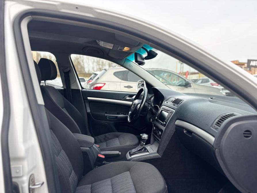 Skoda Octavia II (A5) Рестайлинг Альметьевск  - изображение 29