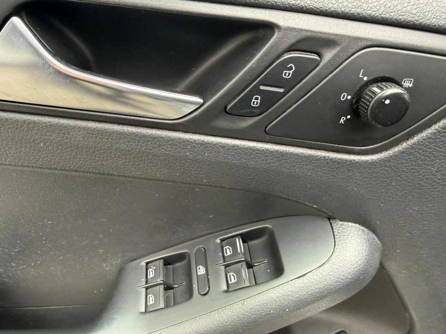 Volkswagen Jetta VI Курган  - изображение 8