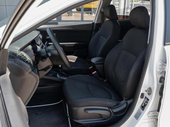 Kia Rio III с пробегом 2015 года, цена 1 265 000 рублей, 169566 км, хэтчбек, Автокод Объявления