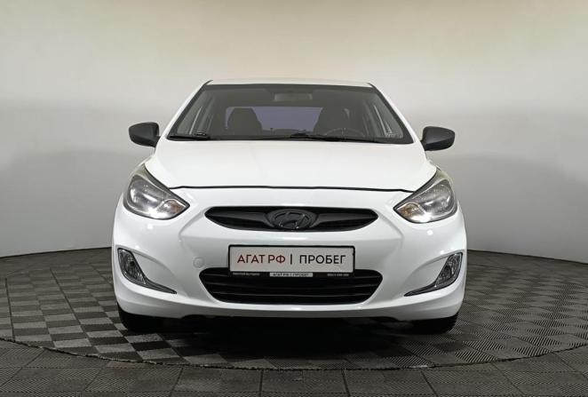 Hyundai Solaris I с пробегом 2013 года, цена 811 000 рублей, 121330 км, седан, Автокод Объявления