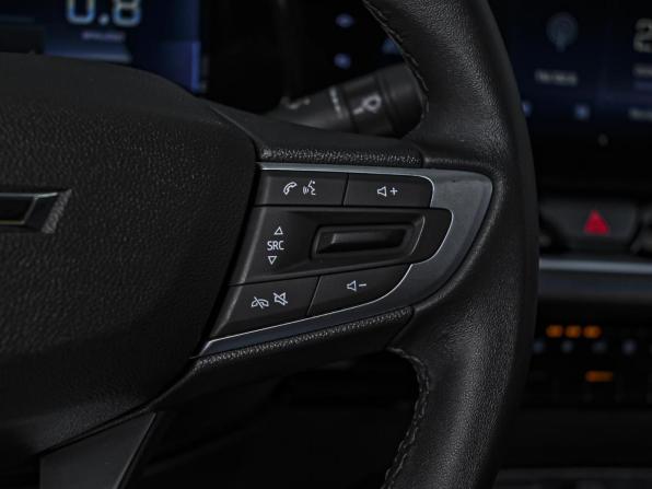 Chevrolet Monza II Рестайлинг с пробегом 2024 года, цена 1 628 000 рублей, 36513 км, седан, Автокод Объявления