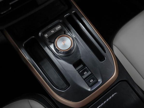 Haval Jolion I Рестайлинг с пробегом 2024 года, цена 1 699 000 рублей, 36062 км, внедорожник, Автокод Объявления