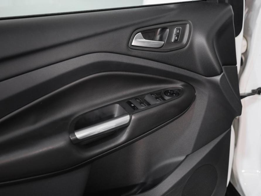 Ford Kuga II Санкт-Петербург  - изображение 20