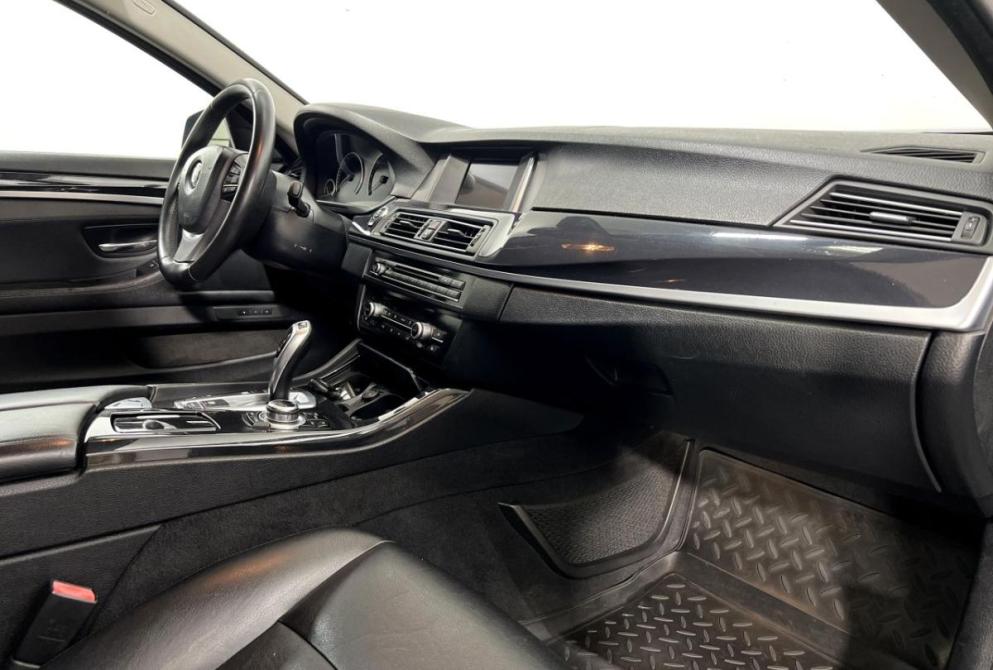 BMW 5 серии VI (F10/F11/F07) Рестайлинг Нижний Новгород  - изображение 12