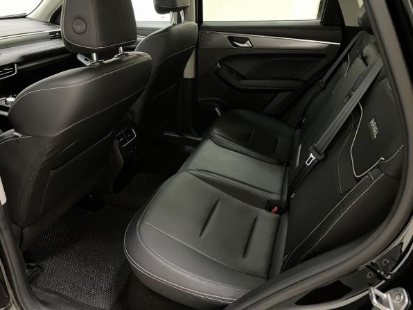 Haval Jolion I с пробегом 2023 года, цена 1 999 000 рублей, 49950 км, внедорожник, Автокод Объявления