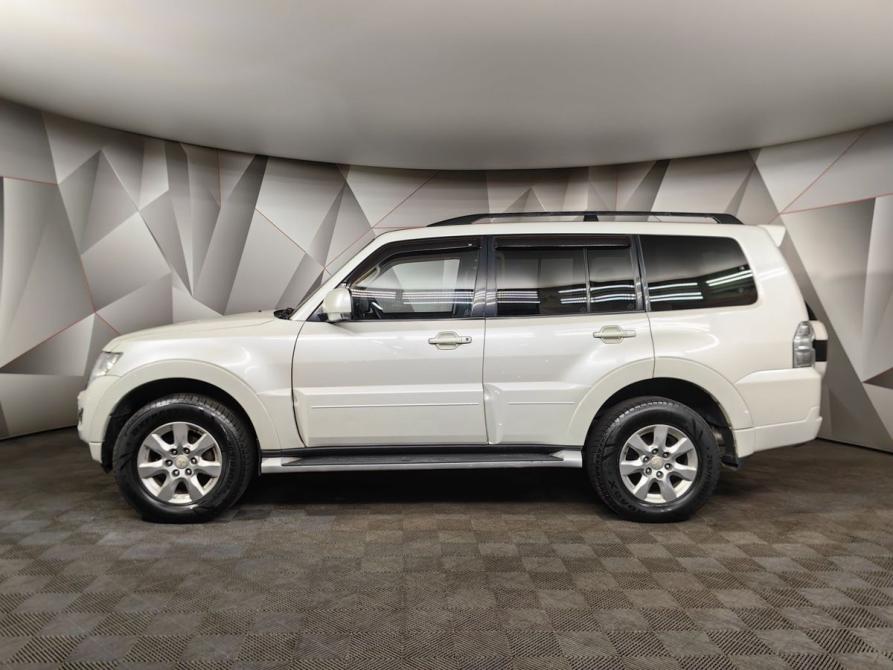 Mitsubishi Pajero IV Рестайлинг 1 Москва  - изображение 5