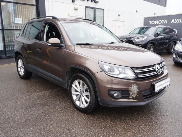 Volkswagen Tiguan I Рестайлинг с пробегом 2015 года, цена 1 563 000 рублей, 118356 км, внедорожник, Автокод Объявления