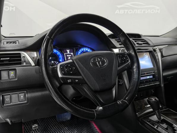 Toyota Camry VII (XV50) Рестайлинг с пробегом 2015 года, цена 1 900 000 рублей, 141322 км, седан, Автокод Объявления
