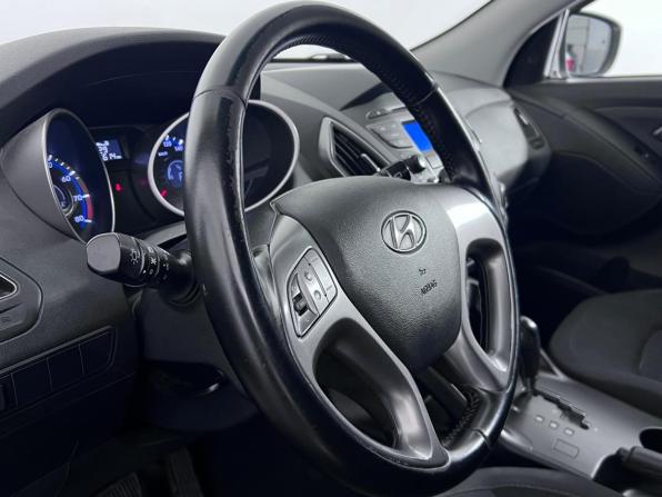 Hyundai ix35 I Рестайлинг с пробегом 2014 года, цена 1 397 000 рублей, 176000 км, внедорожник, Автокод Объявления