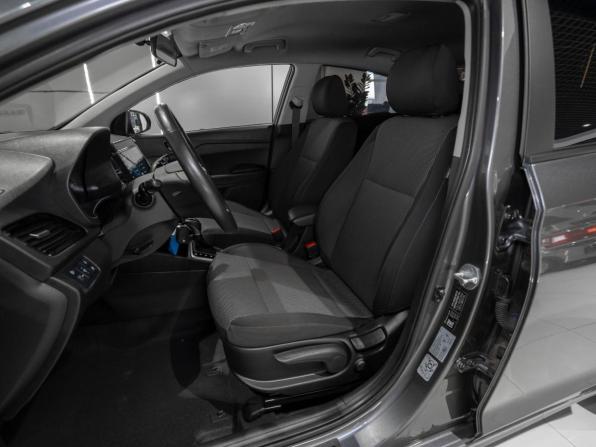 Hyundai Solaris II Рестайлинг с пробегом 2021 года, цена 1 745 000 рублей, 56566 км, седан, Автокод Объявления