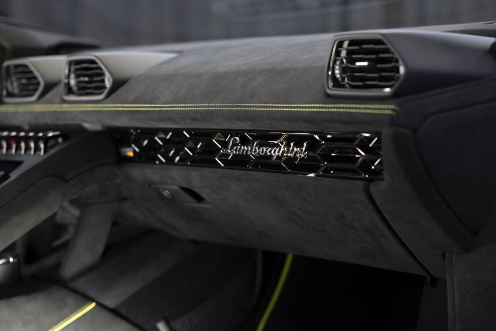 Lamborghini Huracán I Рестайлинг Москва  - изображение 25