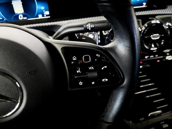 Mercedes-Benz A-Класс IV (W177) с пробегом 2019 года, цена 2 625 000 рублей, 33635 км, хэтчбек, Автокод Объявления