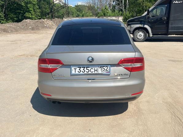 Skoda Superb II Рестайлинг с пробегом 2013 года, цена 889 000 рублей, 198211 км, лифтбек, Автокод Объявления