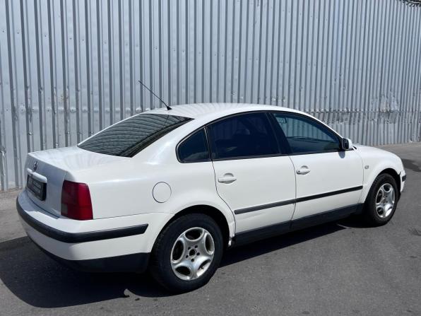 Volkswagen Passat B5 с пробегом 1998 года, цена 250 000 рублей, 532000 км, седан, Автокод Объявления