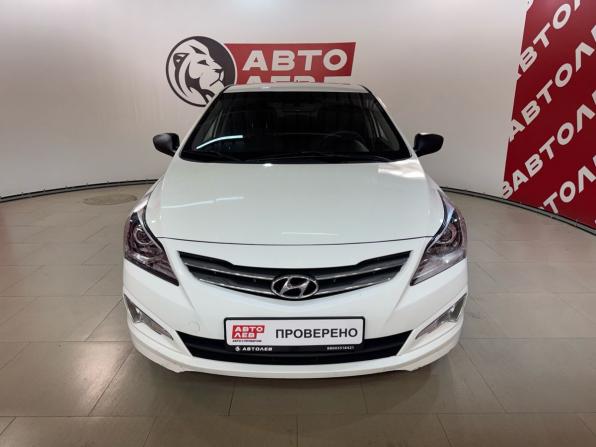 Hyundai Solaris I Рестайлинг с пробегом 2015 года, цена 1 000 000 рублей, 205766 км, седан, Автокод Объявления